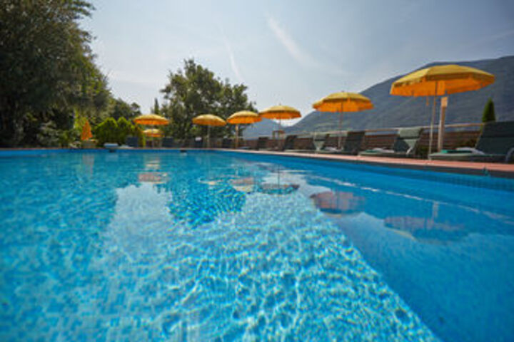 Pool 46 of 74