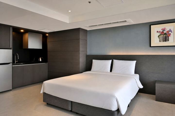 Room 63 of 124