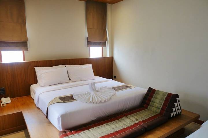 Room 15 of 60