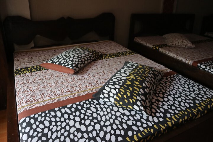 Room 4 of 39