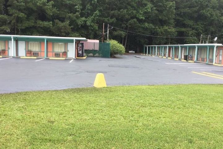 Property Grounds 14 of 15