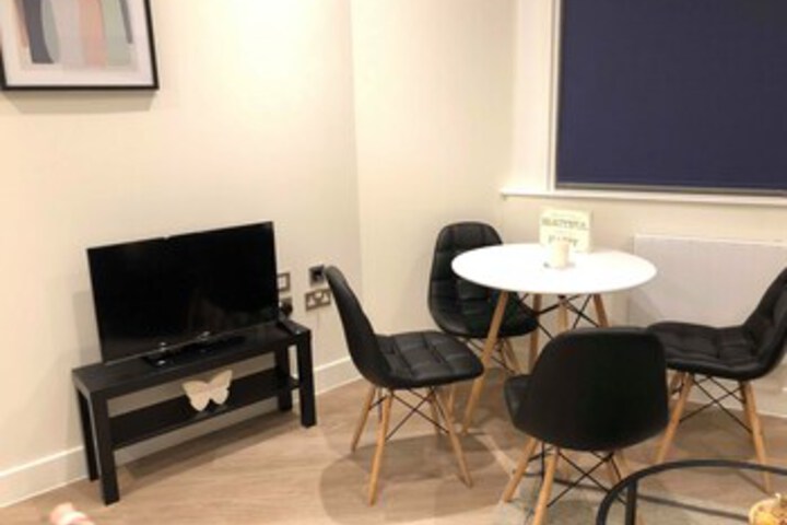 Room 10 of 22