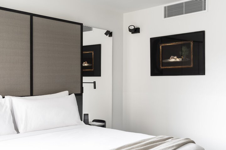 Room 17 of 58