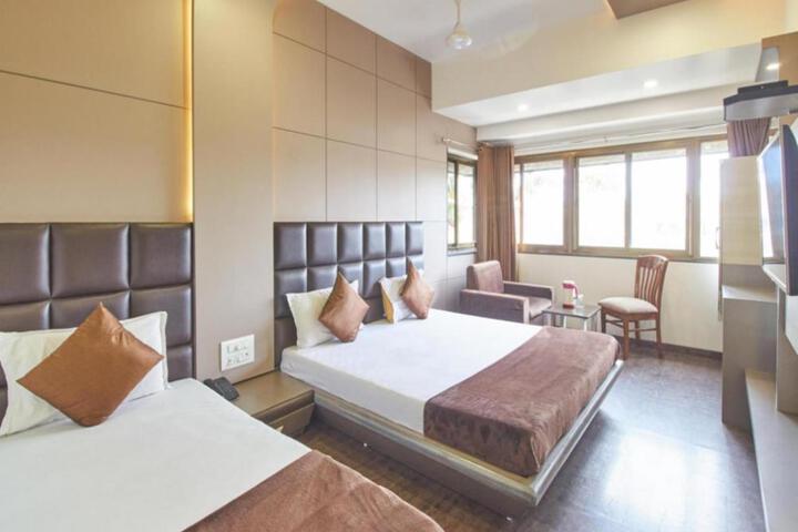 Hotel Oasis