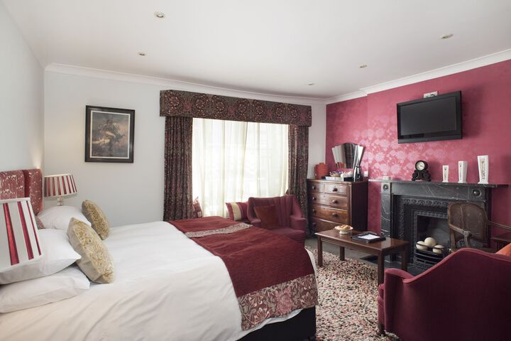 Room 14 of 50
