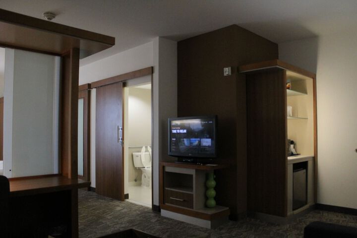 Room 10 of 44