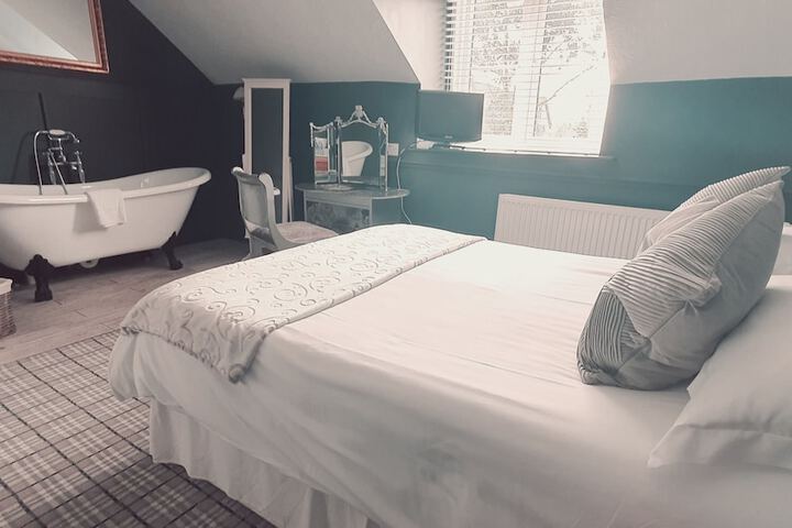 Room 19 of 39