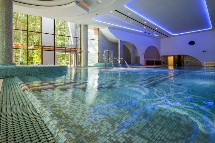 Hotel Pool