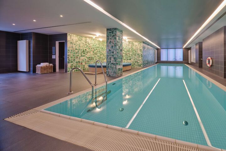 Pools & Facilities