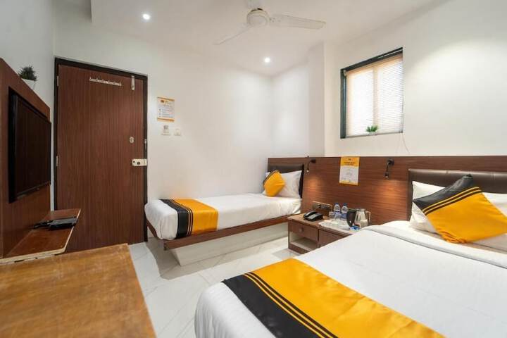 Room 2 of 14