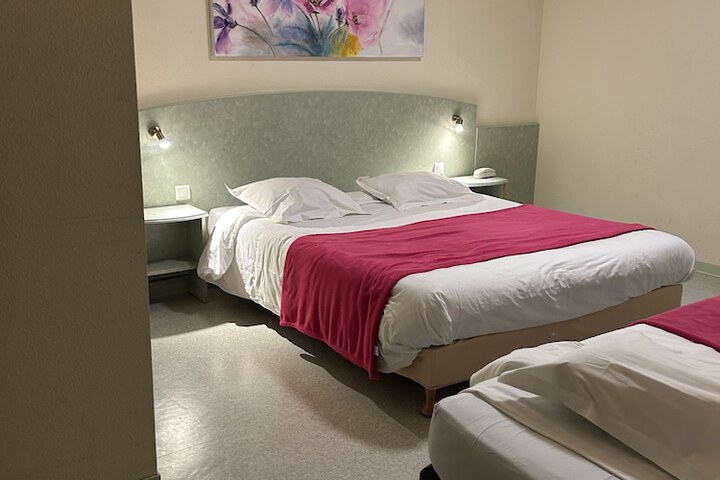 Room 36 of 96