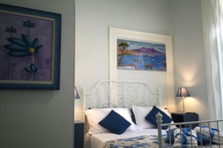 Room 45 of 48