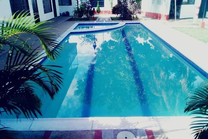 Pool 18 of 40