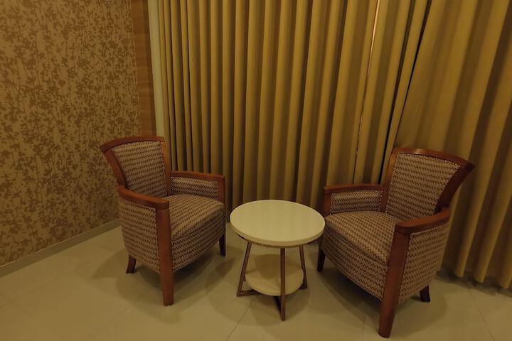 Room 38 of 87