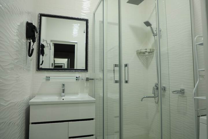 Room 20 of 50