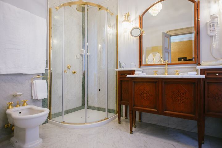 Bathroom Interior Photo