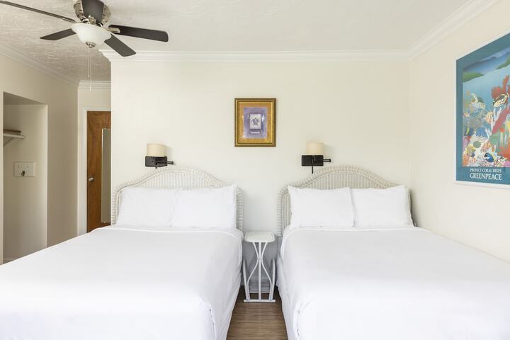 Room 12 of 66