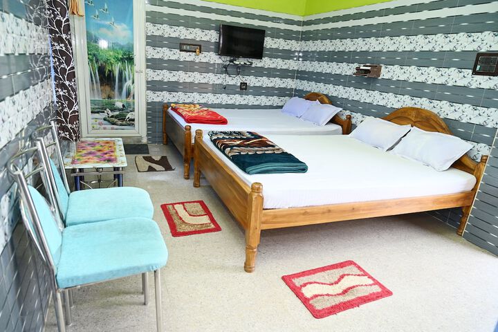 Room 5 of 22
