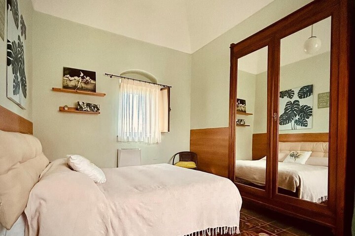 Room 22 of 85
