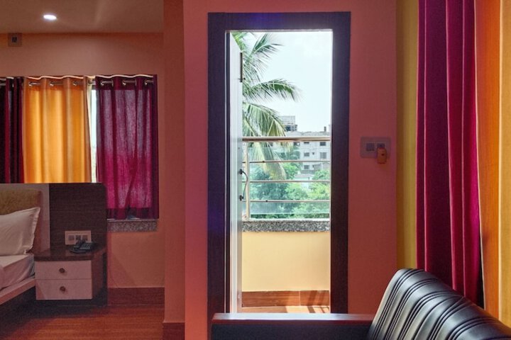 Room 11 of 31