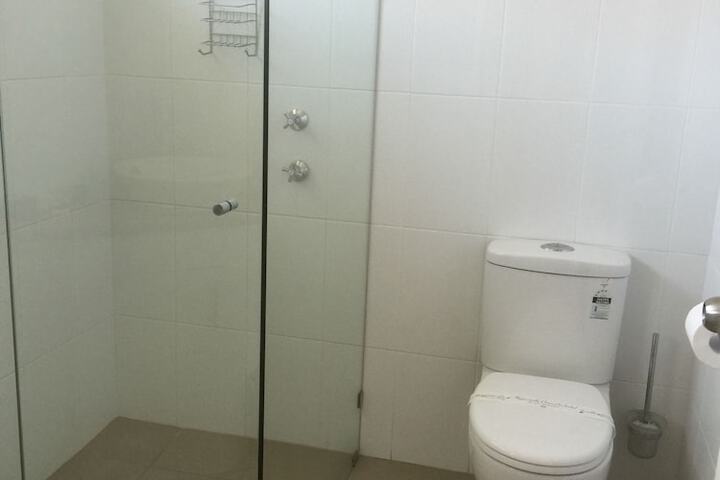 Room 5 of 46