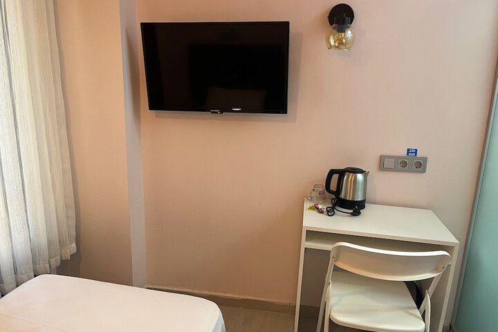 Room 37 of 54