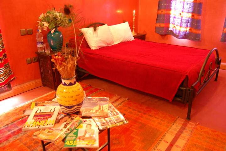 Room 20 of 98