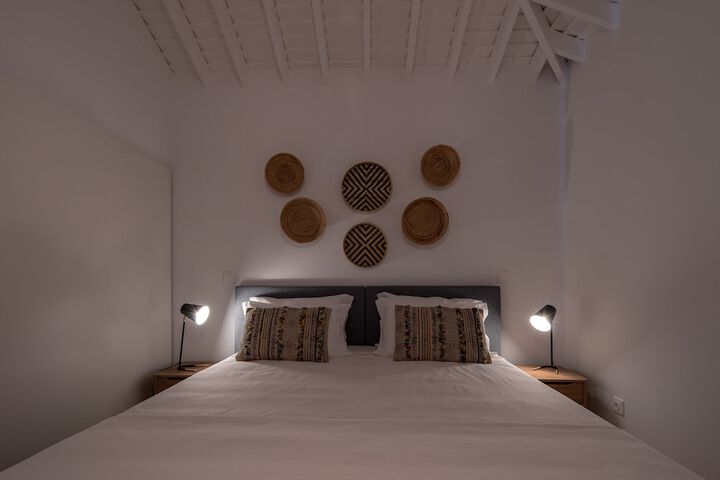 Room 6 of 46