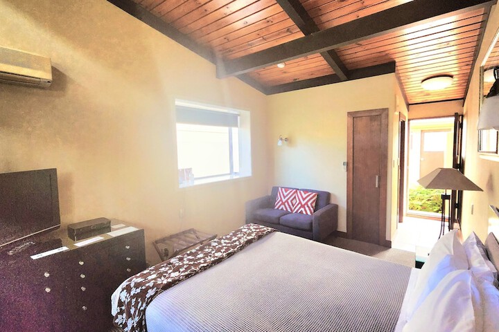 Room 16 of 45