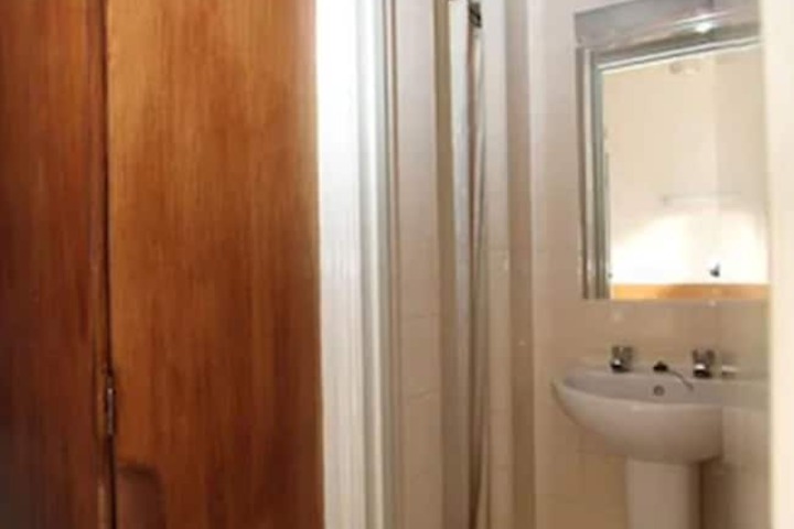 Bath Interior
