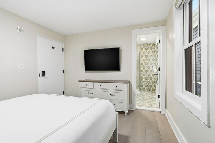 Room 43 of 138