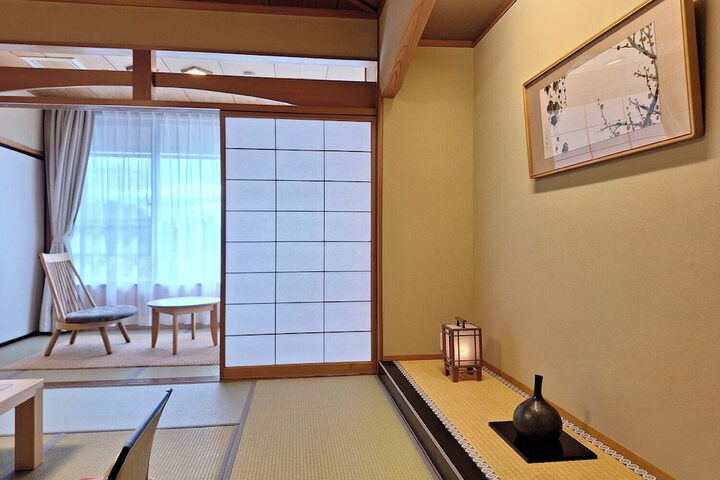 Room 21 of 205
