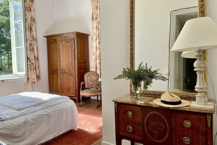 Room 44 of 88