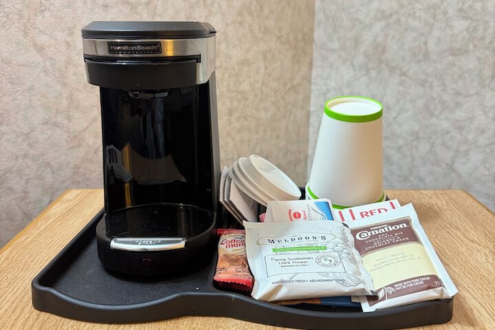 Breakfast/Coffee Service 28 of 48