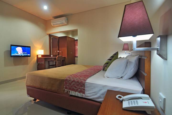 Room 7 of 37
