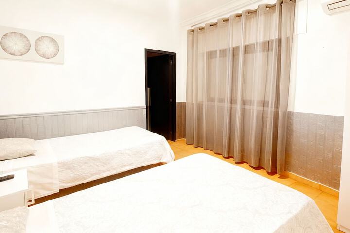 Room 31 of 112