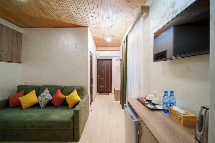 Room 28 of 149