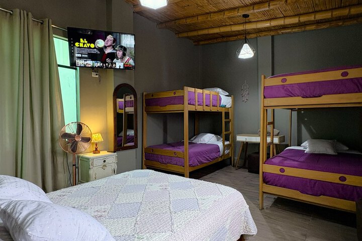 Room 70 of 199