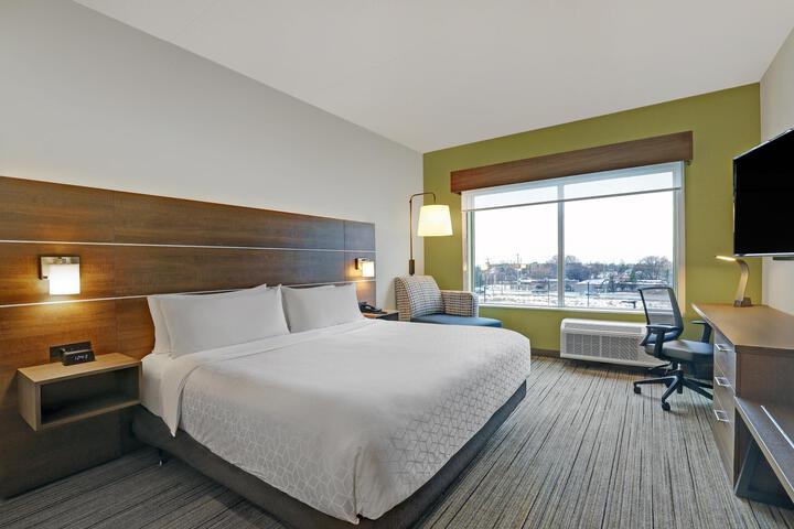 Standard | King Bed (18 of 19)