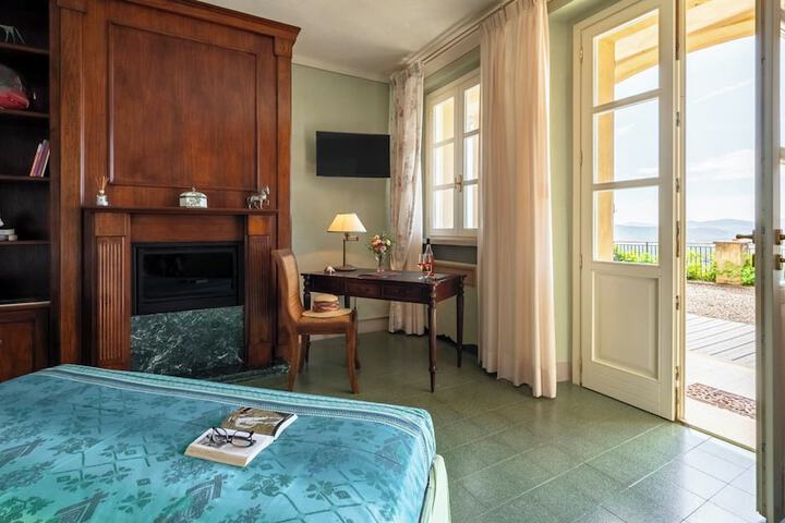Room 84 of 170