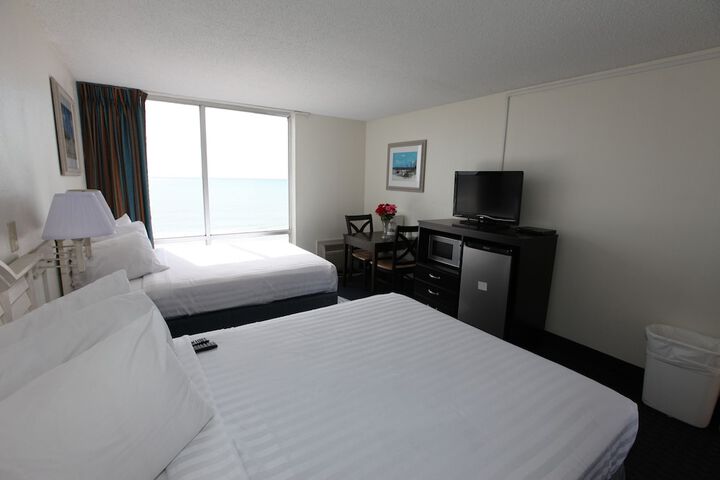 Room 4 of 48