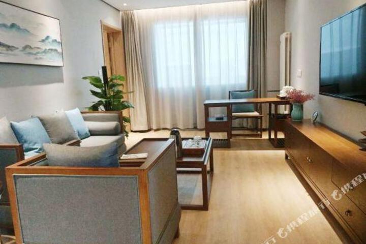 Huyuan Hotel