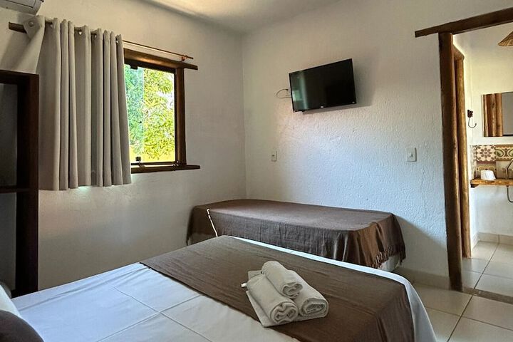 Room 12 of 28