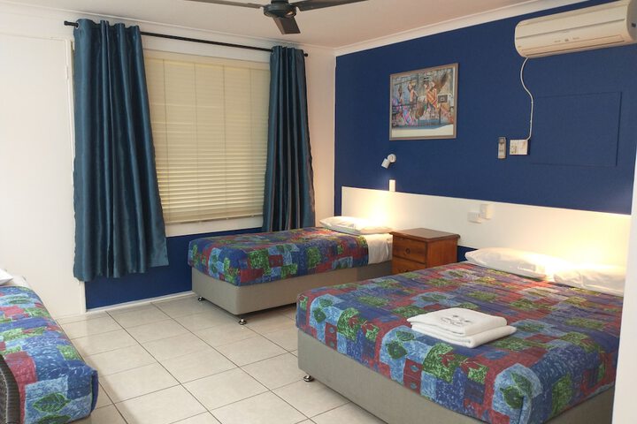 Room 15 of 109