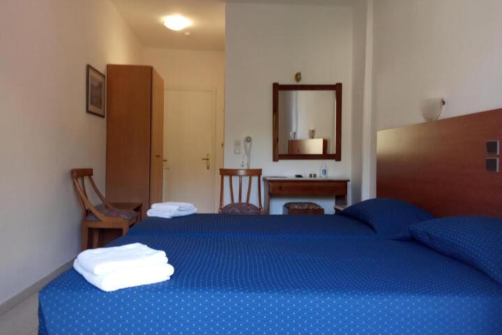Room 20 of 84