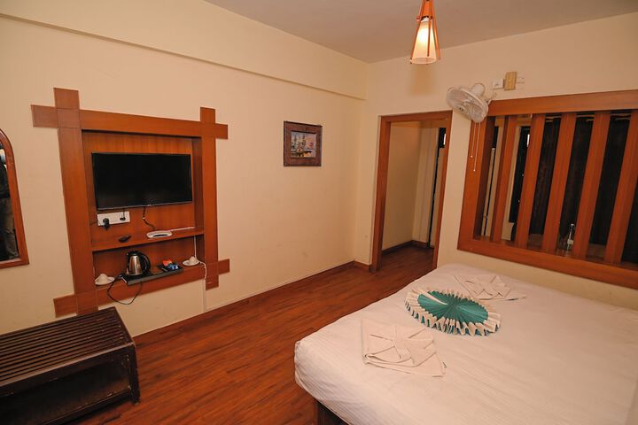 Room 11 of 71