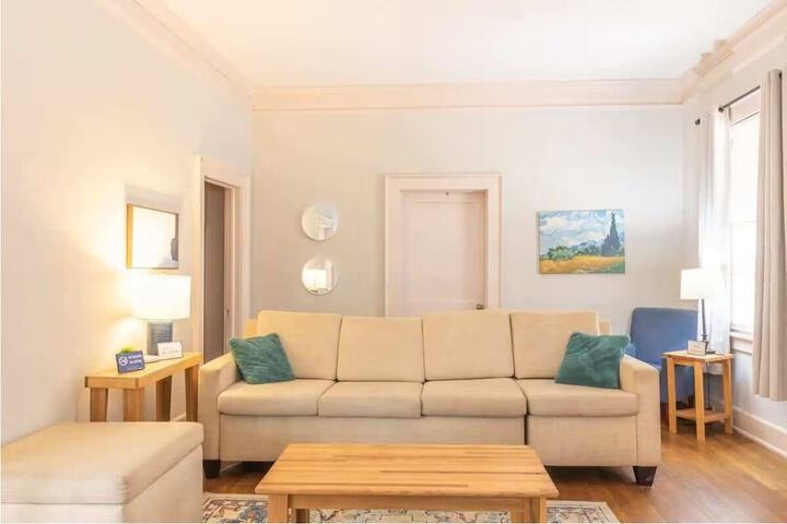 Room 15 of 30