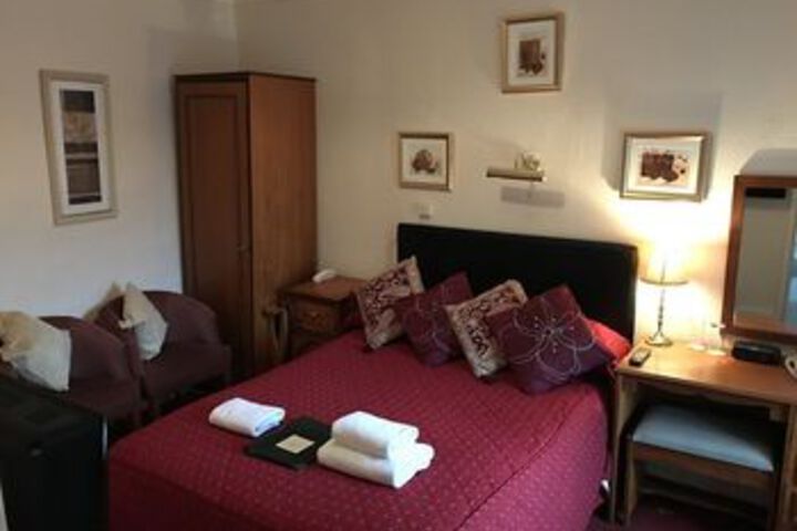 Room 7 of 30