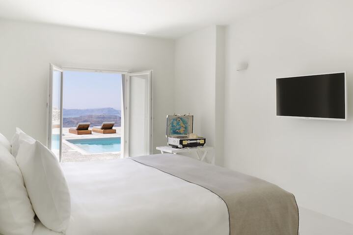 Room 15 of 223