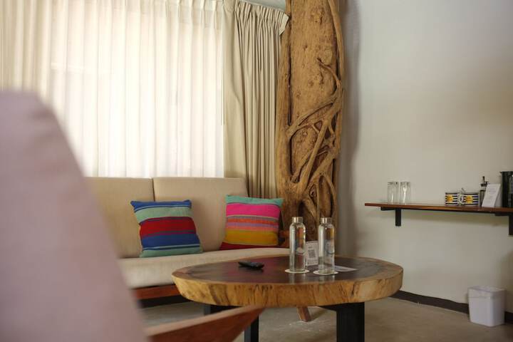 Room 25 of 89